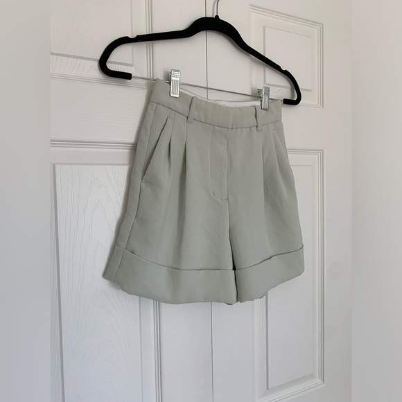 ARITZIA WILFRED 🍈 LABYRINTH SHORT SIZE 00 SAGE GREEN 💚 - Picture 4 of 5